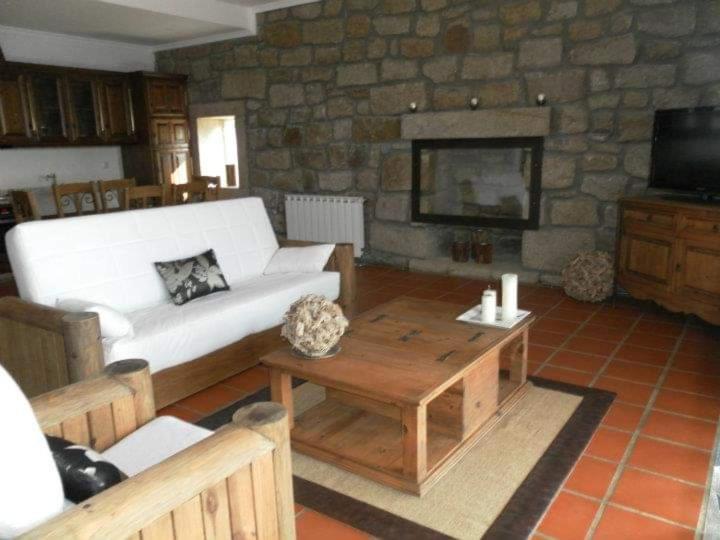 فيلا Montanhas Do Douro Paredes da Beira المظهر الخارجي الصورة
